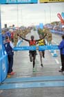 Wilson Kipsang outsprints Micah Kogo to win the 2012 BUPA GNR.